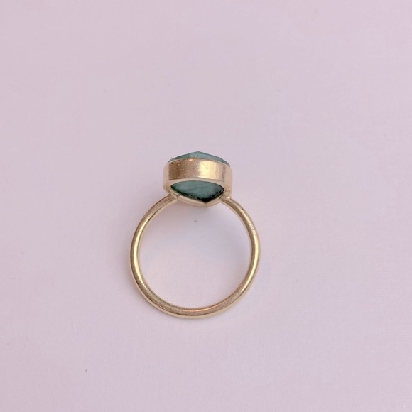 Teardrop gemstone ring - Picture 3 of 3